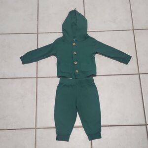 Carter’s Baby 12M Green Knit Hoodie Pants Set Cotton Fall Winter Outfit Unisex